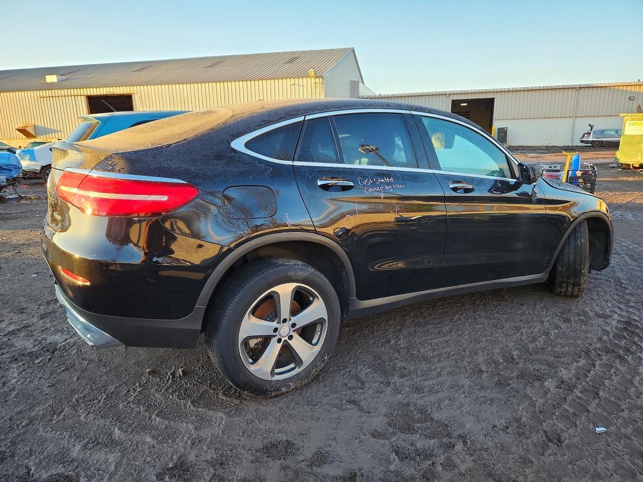 2017 Mercedes-Benz Glc Coupe 300 4Matic - Фото 3
