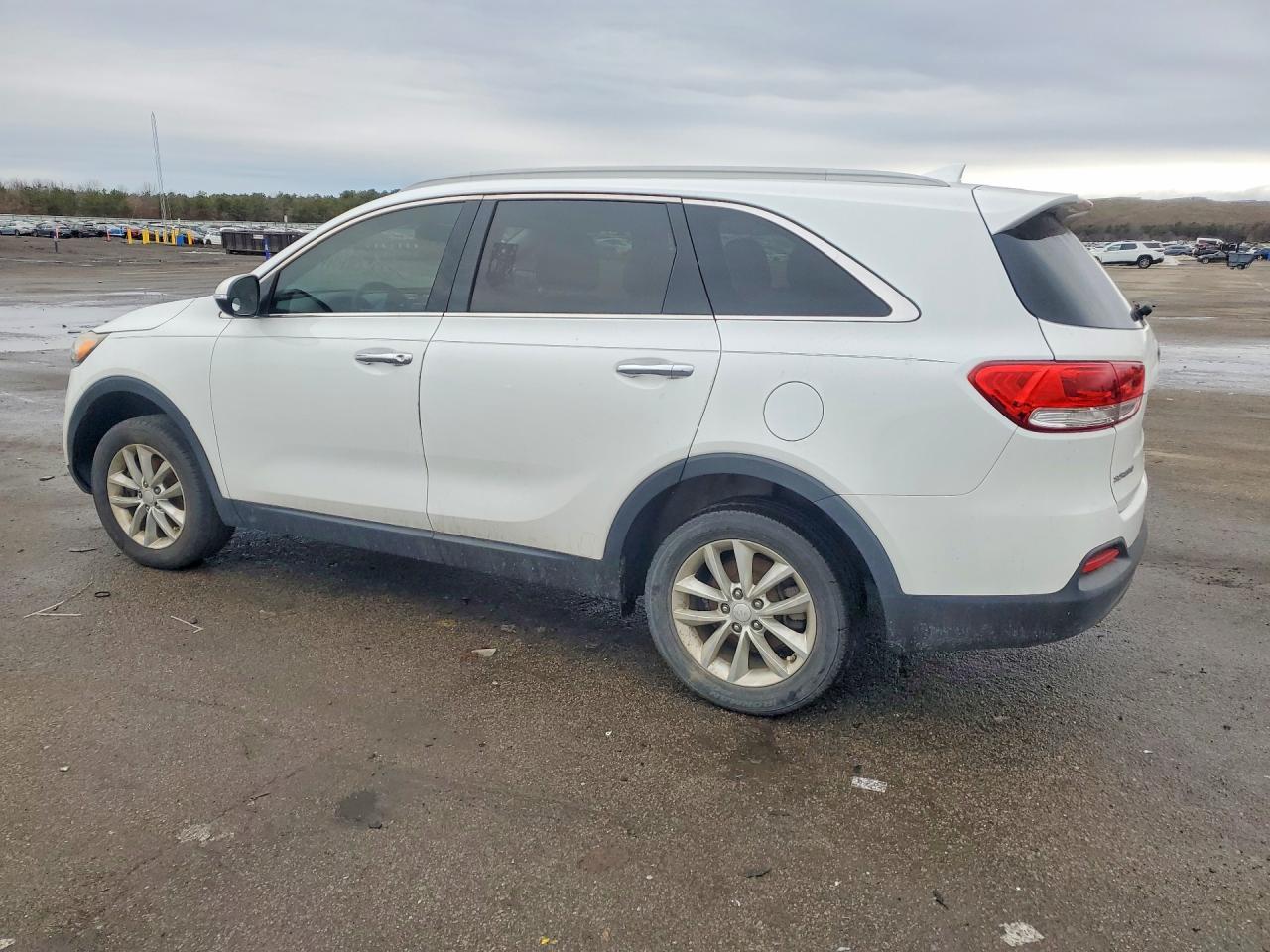 2016 Kia Sorento Lx - Фото 2
