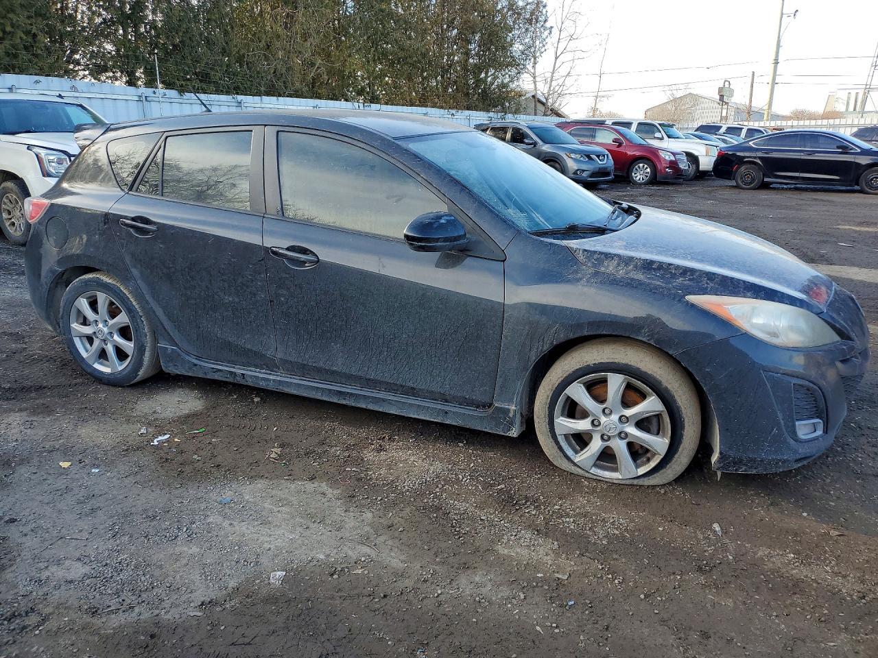 2011 Mazda 3 S - Image 4