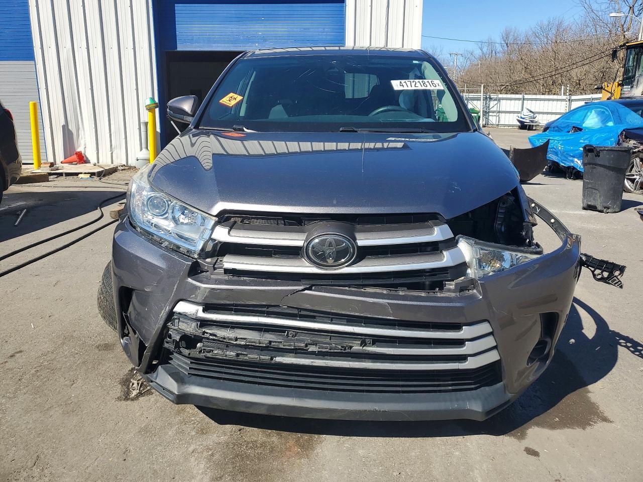 2018 Toyota Highlander Le - Фото 5