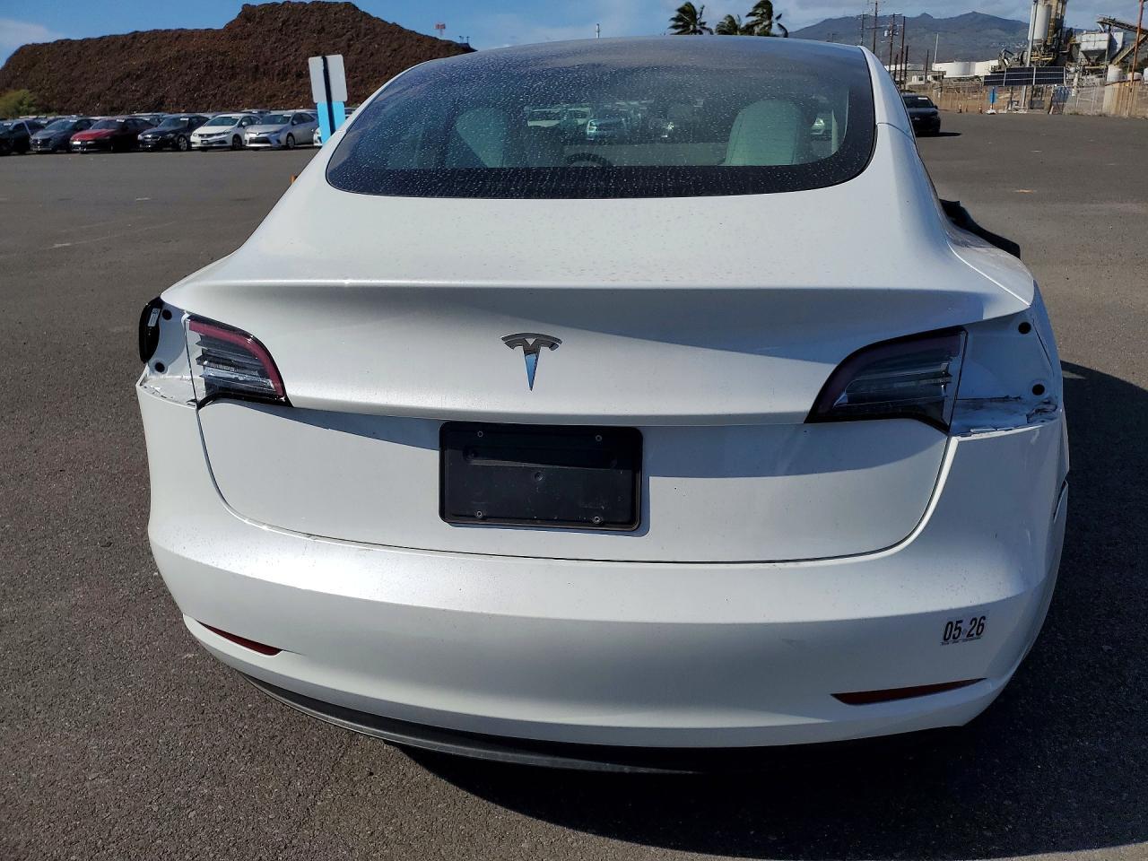 2023 Tesla Model 3 - Фото 6