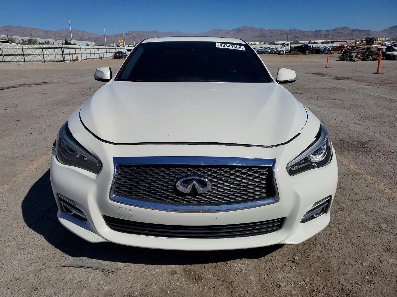 2018 Infiniti Q50 3.0T Luxe - Фото 5