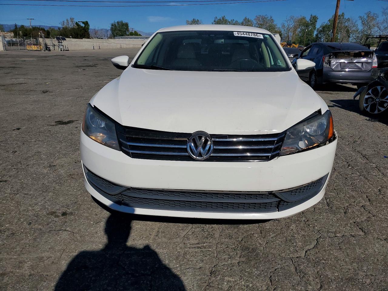 2012 Volkswagen Passat Se - Image 5