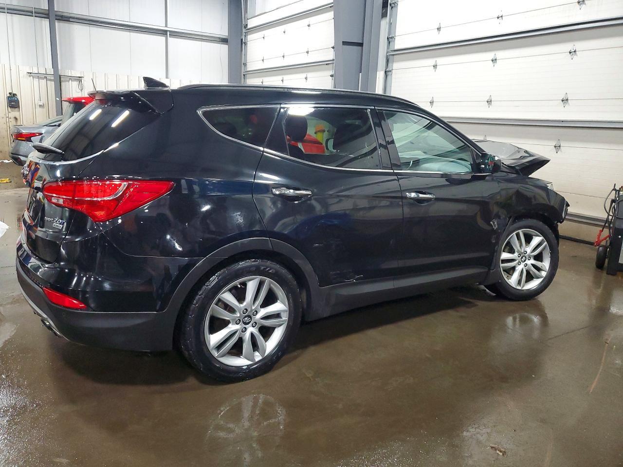 2015 Hyundai Santa Fe Sport 2.0T - Image 3