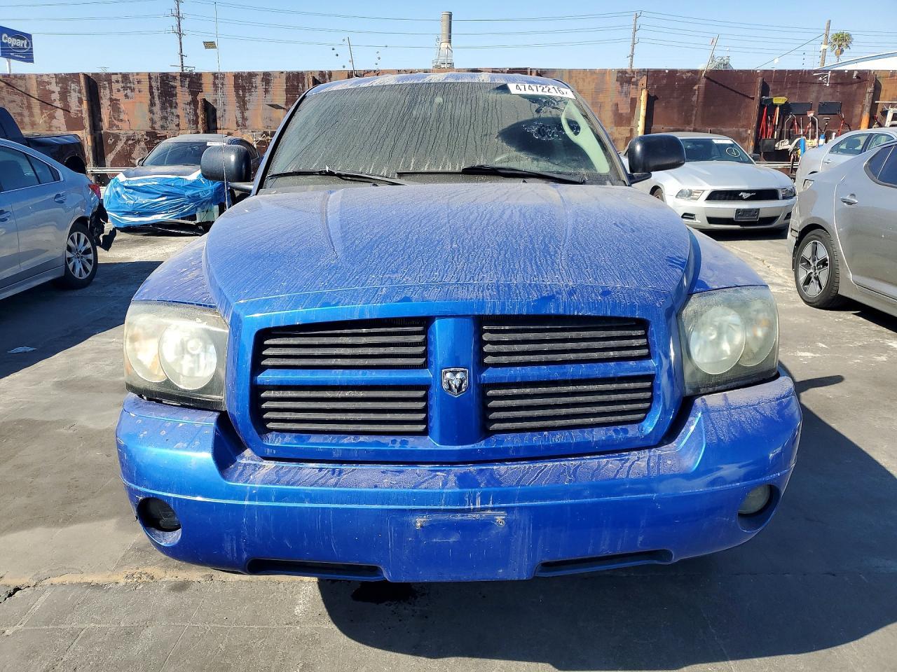 2007 Dodge Dakota Quad Slt - Image 5