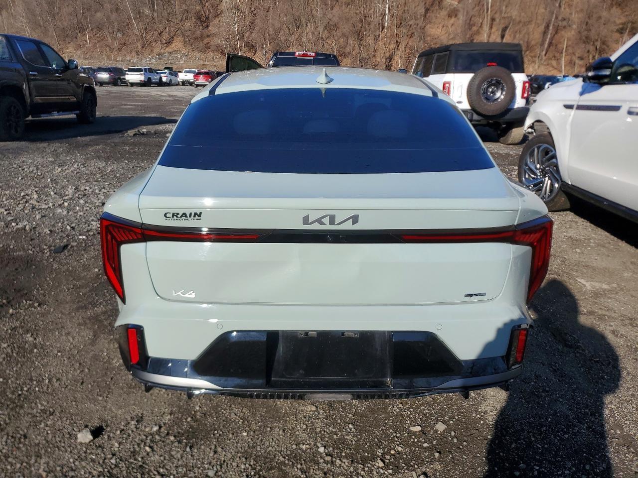 2025 Kia K4 Gt-Line Turbo - Image 6