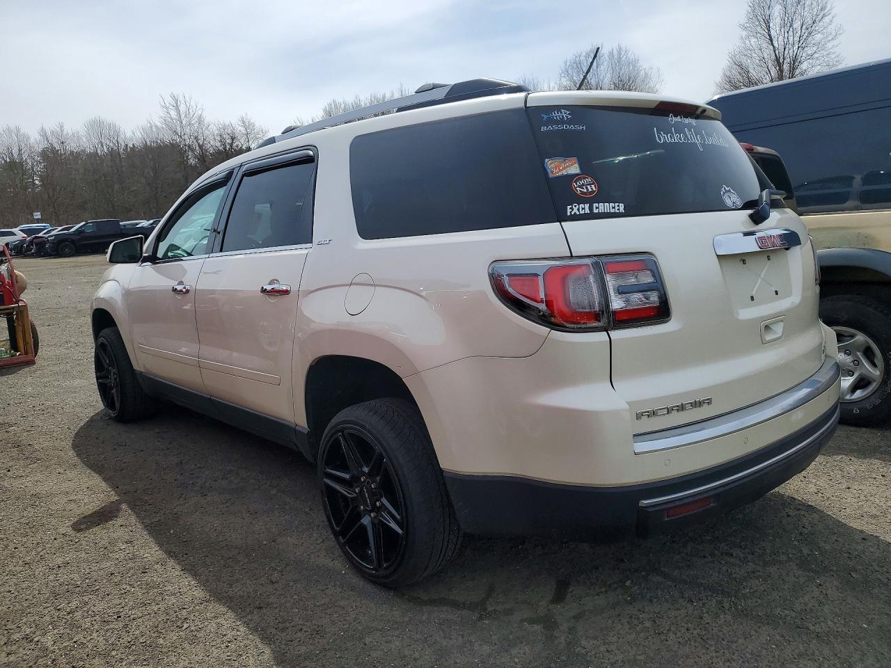 2014 GMC Acadia Slt-2 - Image 2