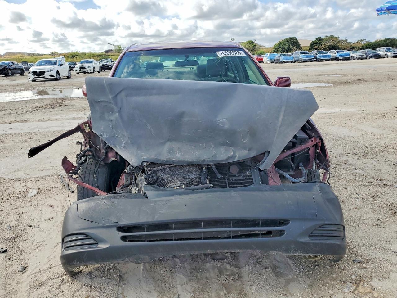 2002 Toyota Camry Le - Фото 5