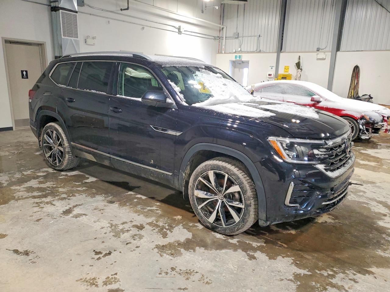 2024 Volkswagen Atlas Sel Premium R-Line - Image 4