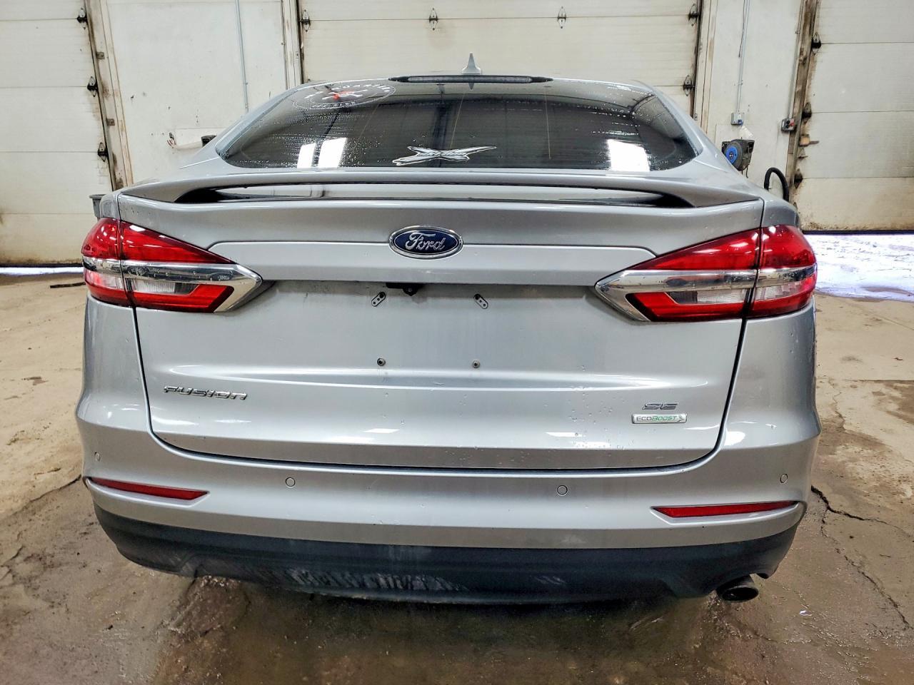 2020 Ford Fusion Se - Фото 6