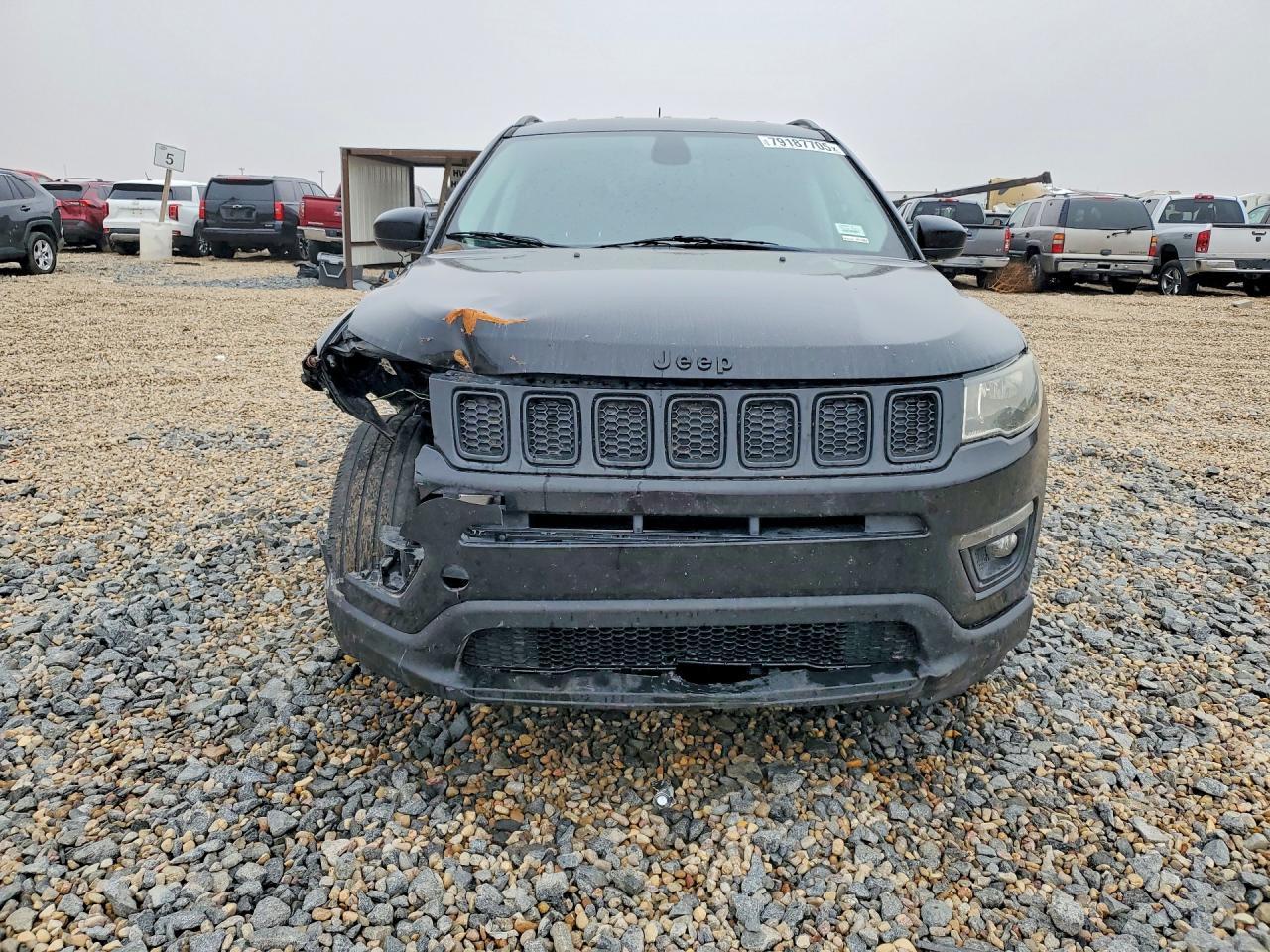 2018 Jeep Compass Latitude - Image 5