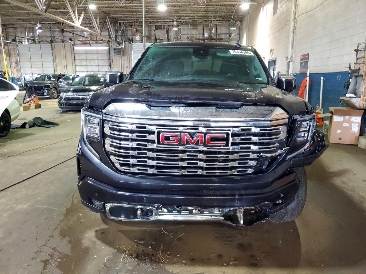 2023 GMC Sierra K1500 Denali - Image 5