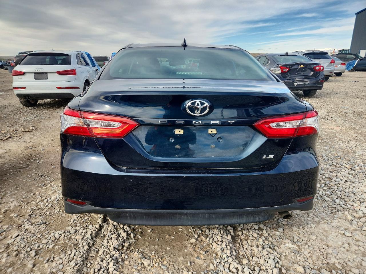 2019 Toyota Camry Le - Фото 6