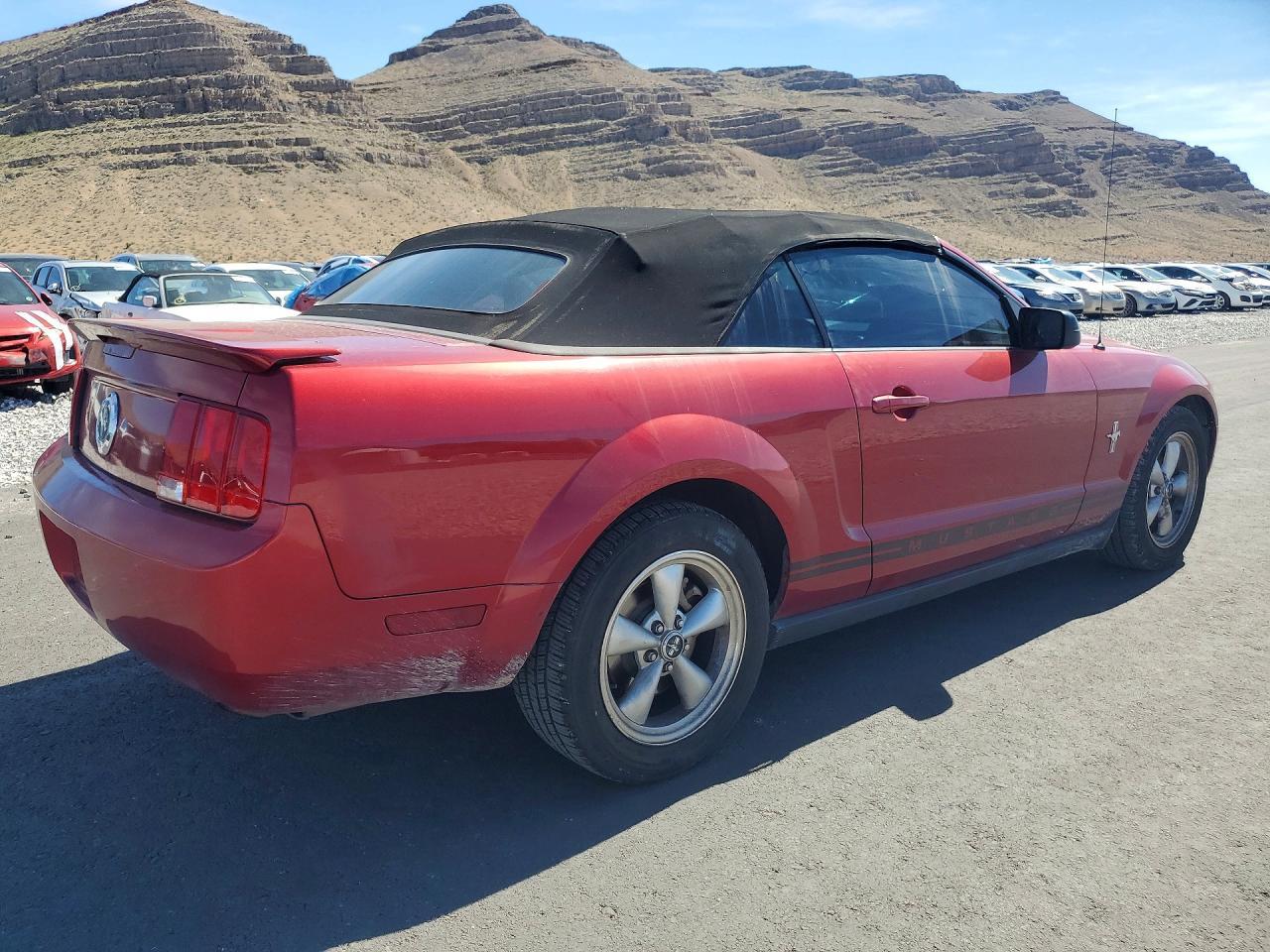 2007 Ford Mustang - Image 3