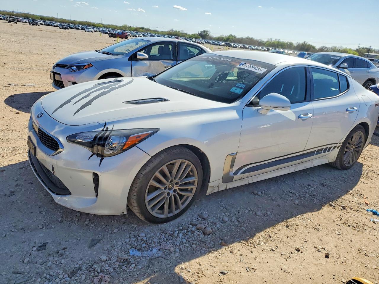 2018 Kia Stinger Base