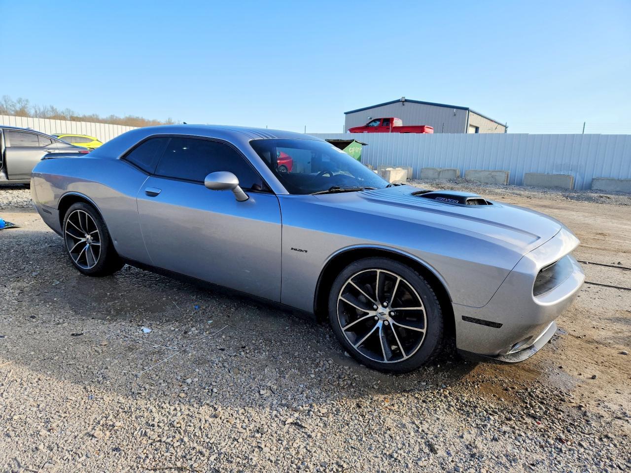 2018 Dodge Challenger - Image 4