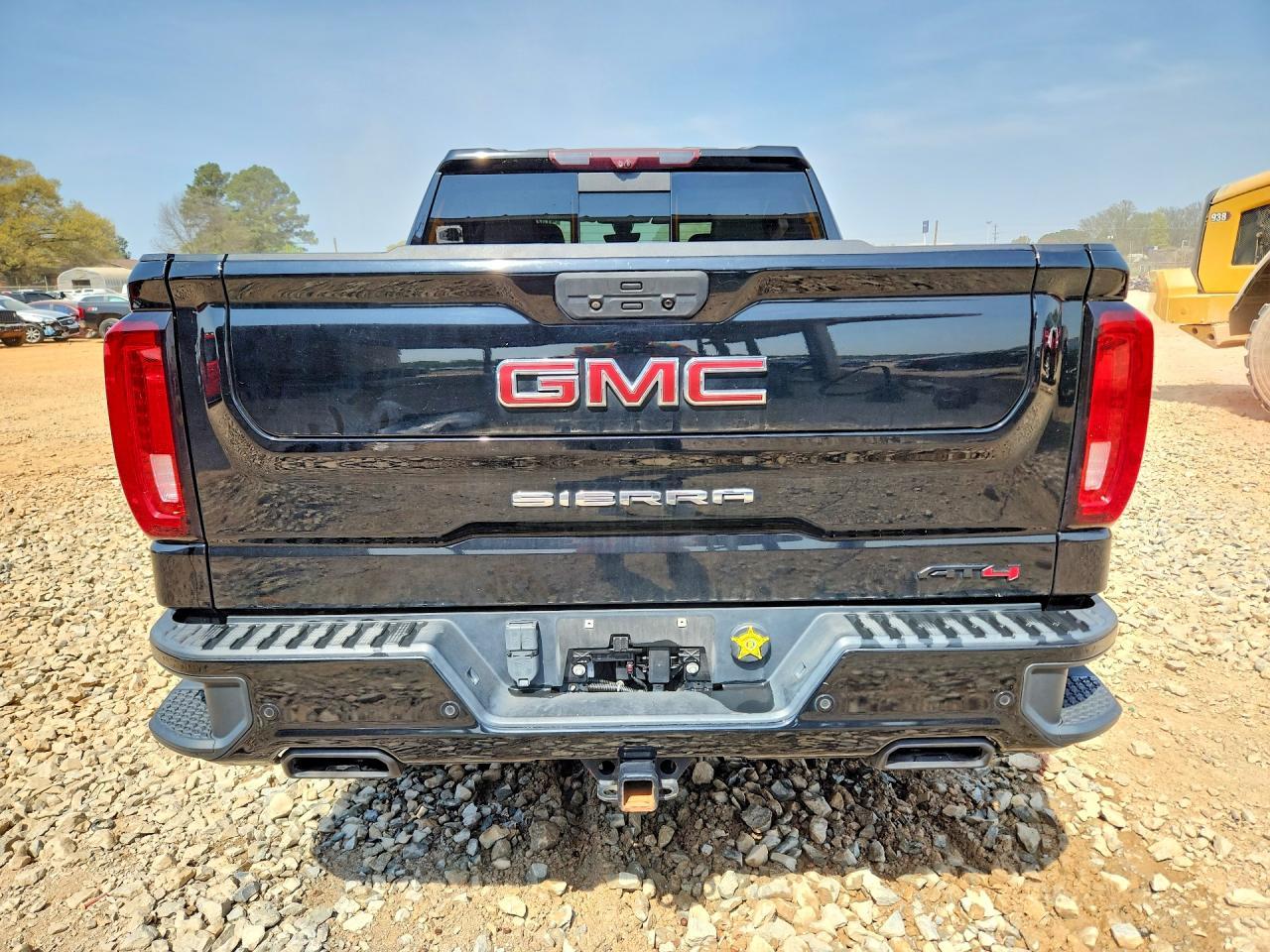 2020 GMC Sierra K1500 At4 - Image 6