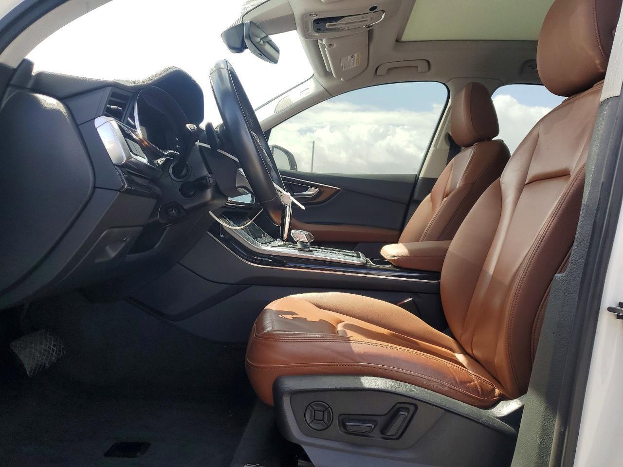 2021 Audi Q7 Premium Plus - Фото 7