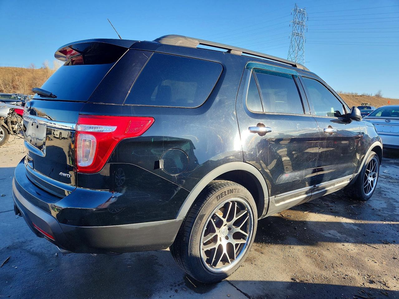 2011 Ford Explorer - Фото 3