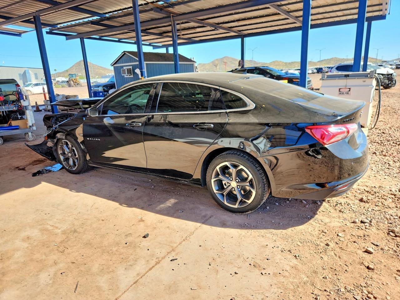 2022 Chevrolet Malibu Lt - Фото 2