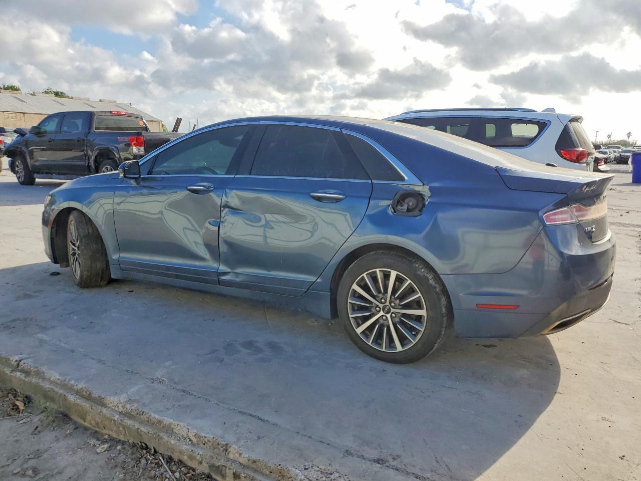 2018 Lincoln Mkz Premiere - Фото 2