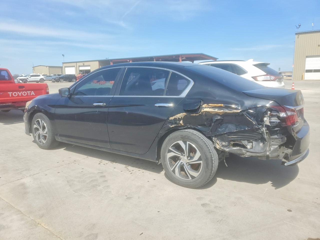 2016 Honda Accord Lx - Фото 2