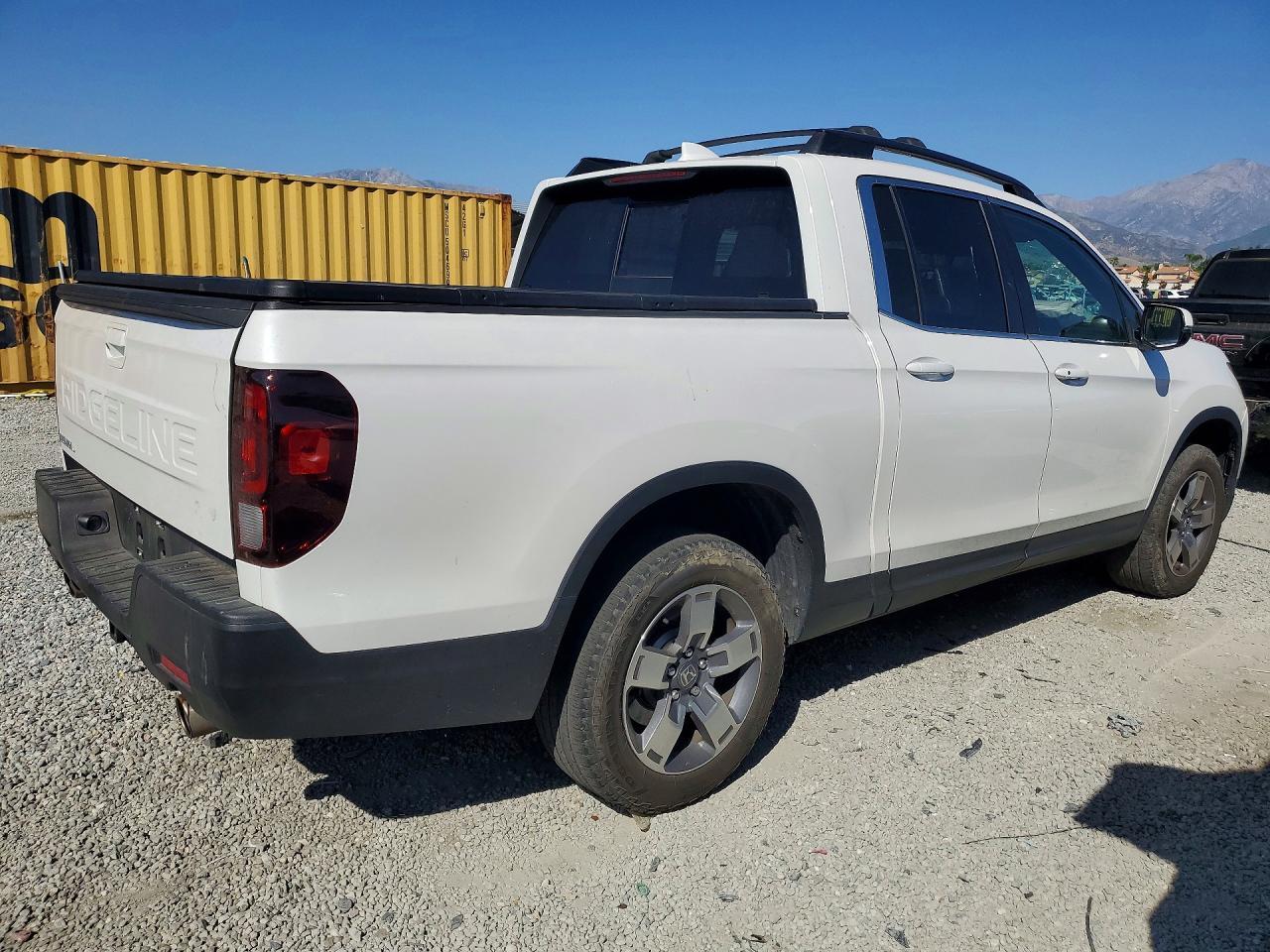2025 Honda Ridgeline Rtl - Image 3
