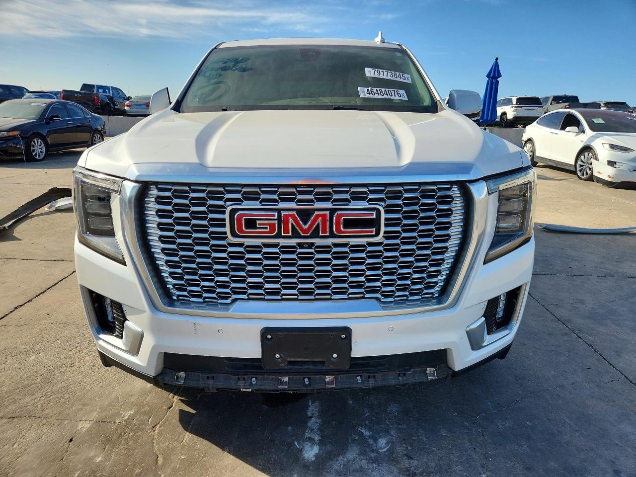 2021 GMC Yukon Denali - Image 5