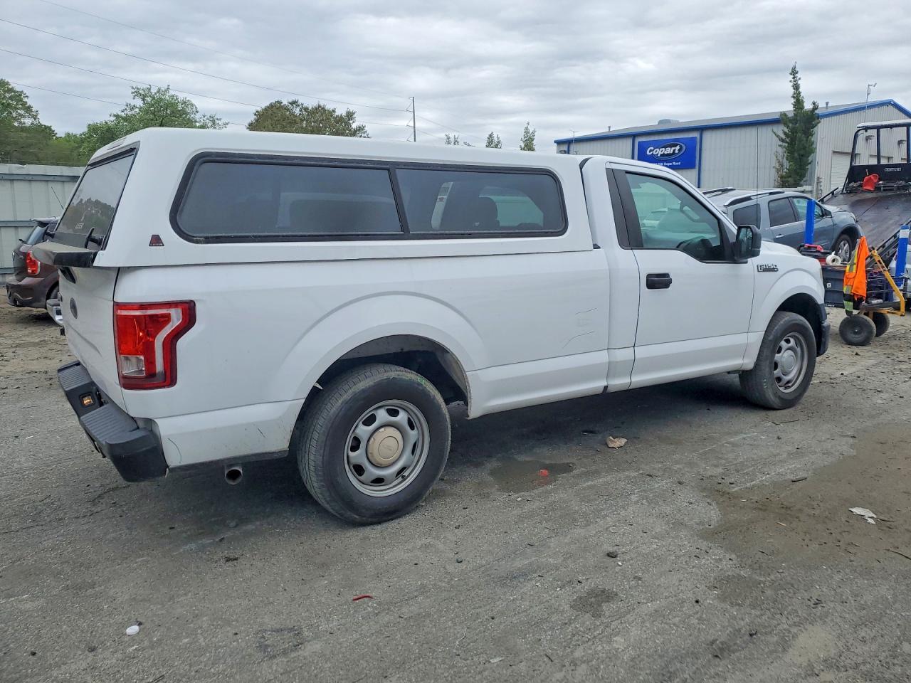 2017 Ford F150 - Фото 3
