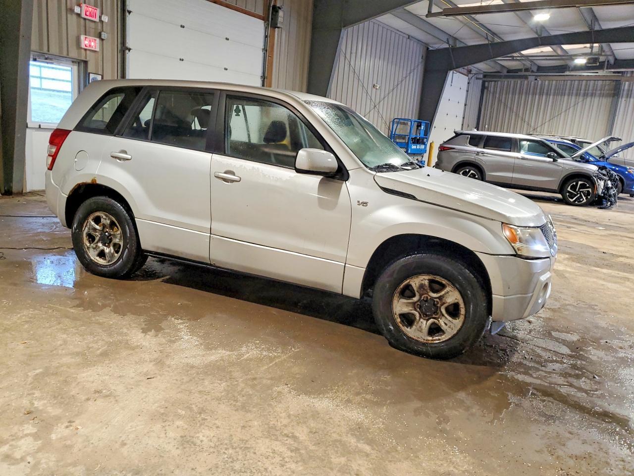 2006 Suzuki Grand Vitara - Image 4