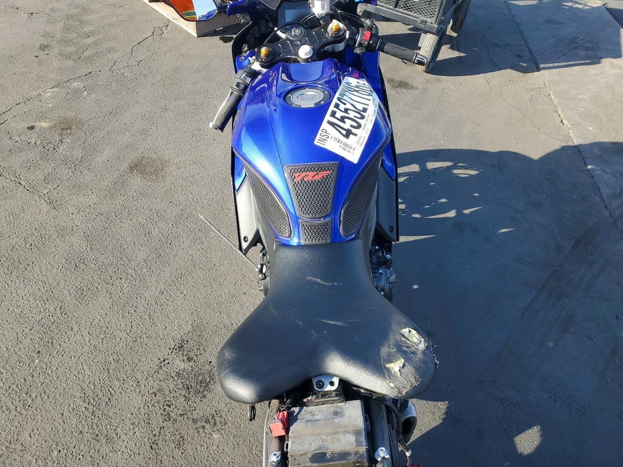 2023 Yamaha Yzfr7 - Фото 6