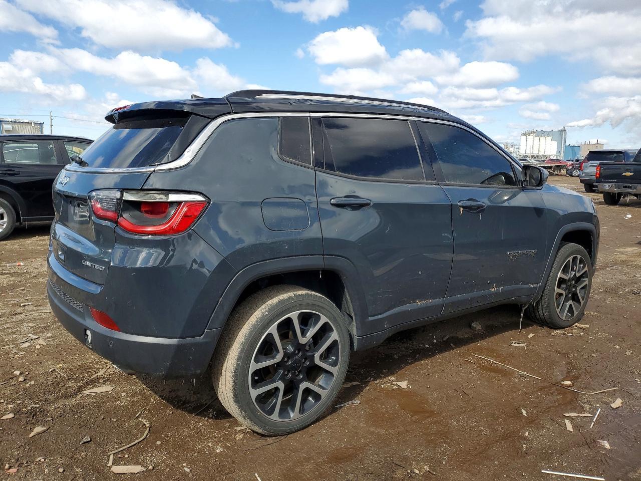 2018 Jeep Compass Limited - Image 3