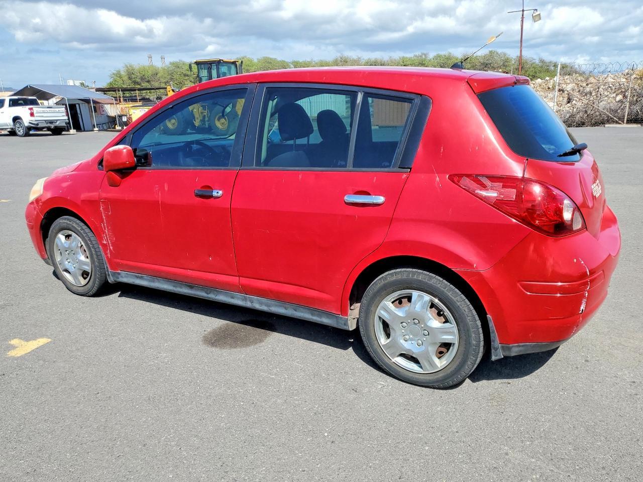 2008 Nissan Versa S - Фото 2