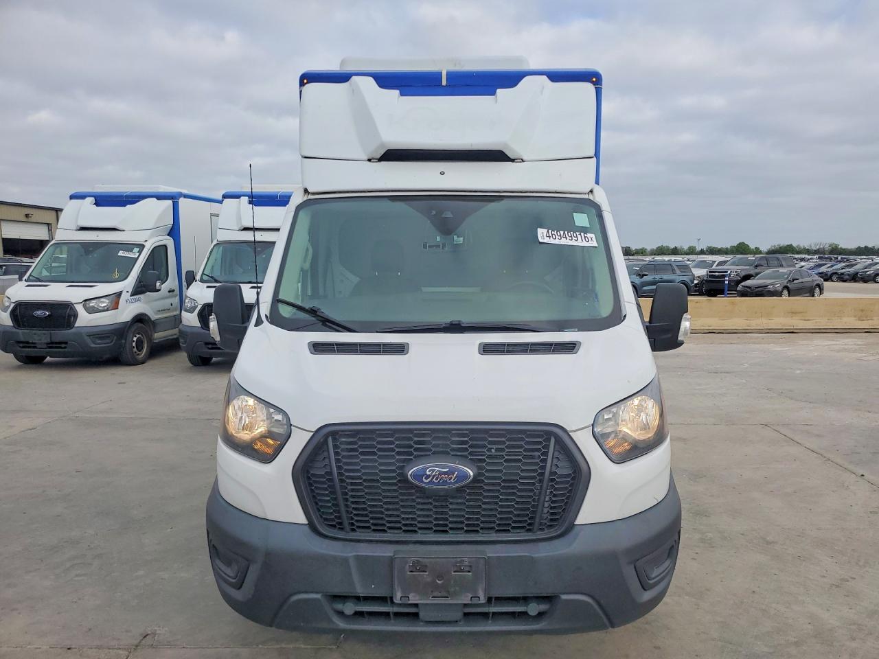 2021 Ford Transit Delivery Truck - Фото 5
