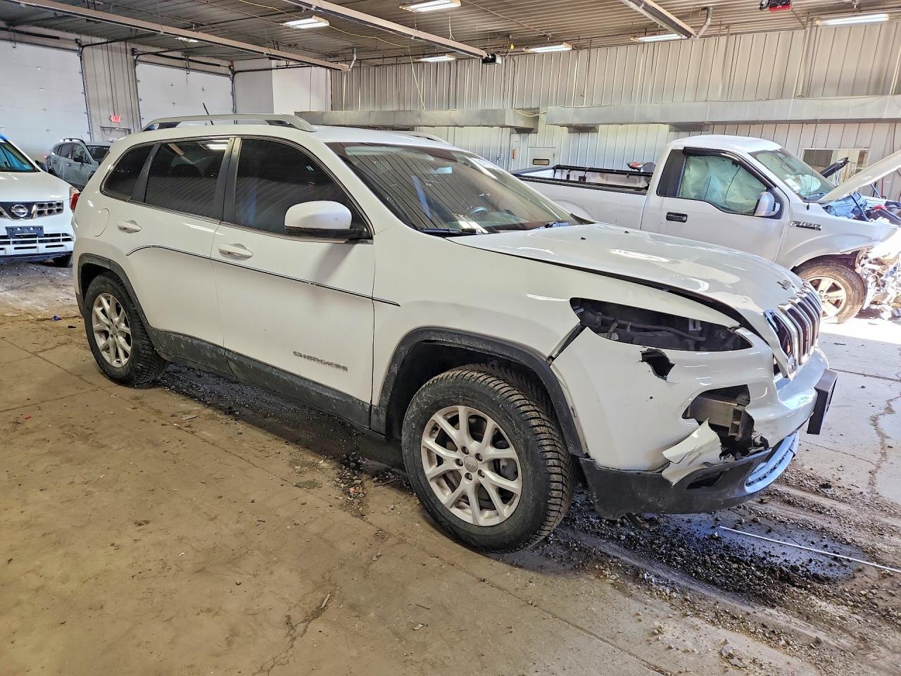 2015 Jeep Cherokee Latitude - Image 4