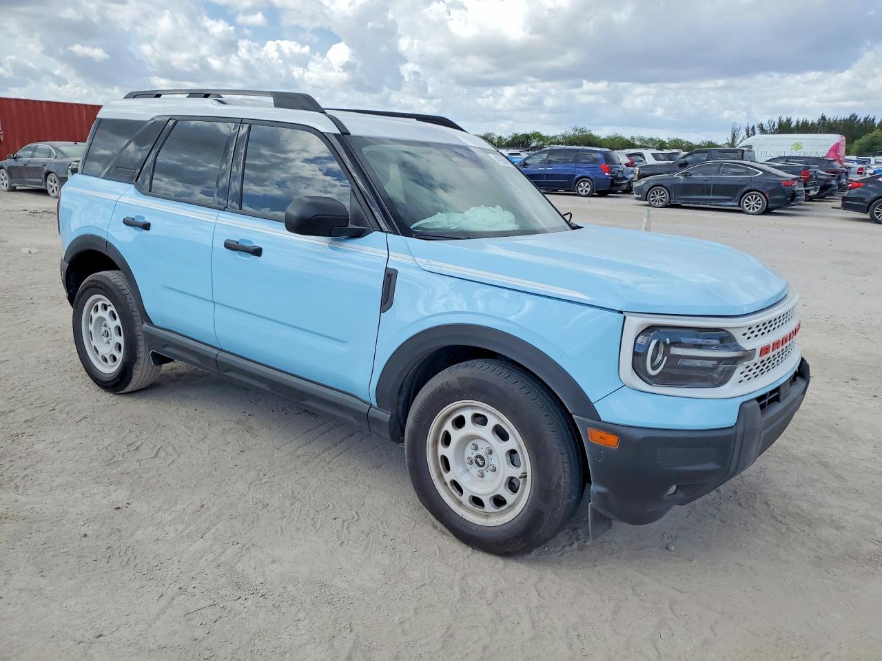 2025 Ford Bronco Sport Heritage - Image 4