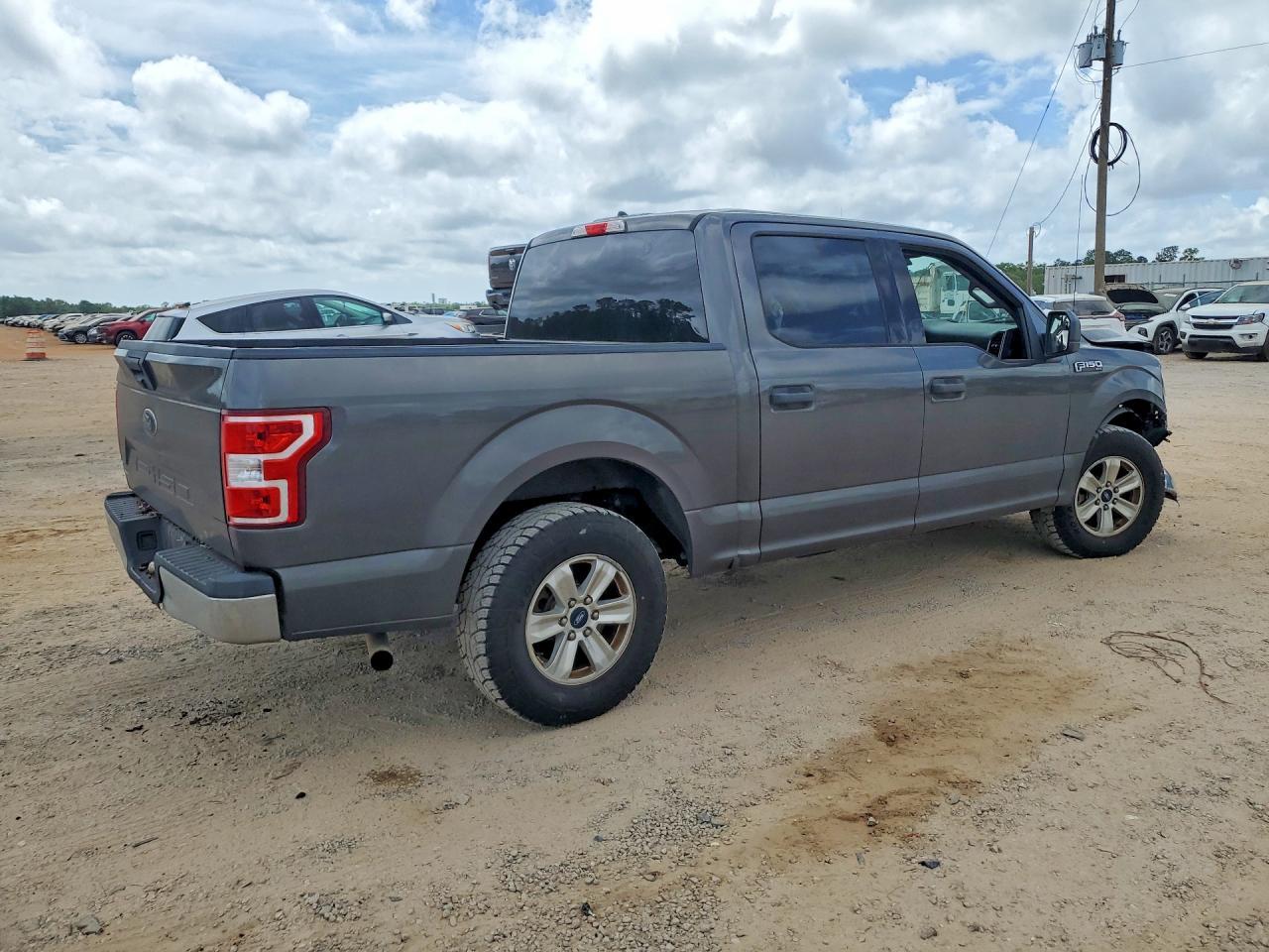 2018 Ford F150 Supercrew - Image 3