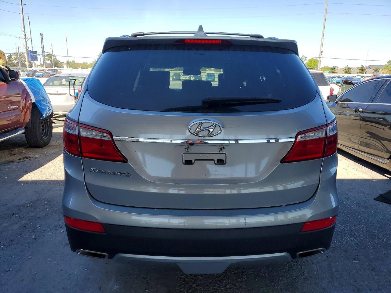 2016 Hyundai Santa Fe Se - Фото 6