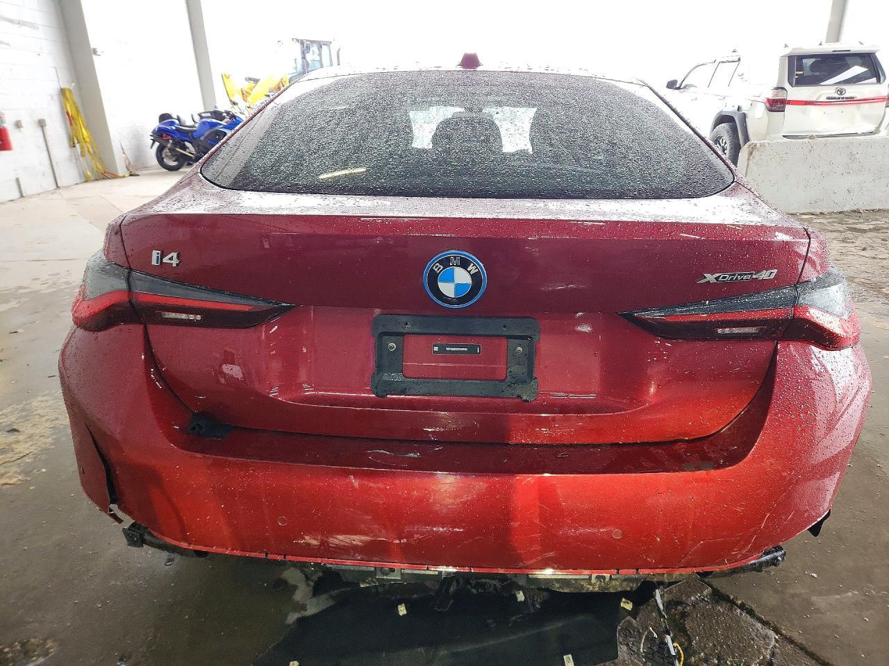 2025 BMW I4 xDrive 40 - Image 6