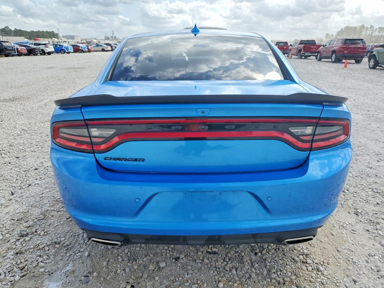 2023 Dodge Charger Sxt - Image 6