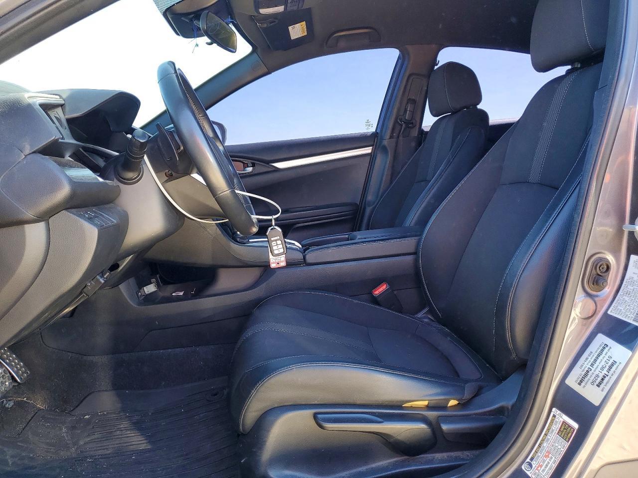 2021 Honda Civic Sport - Image 7