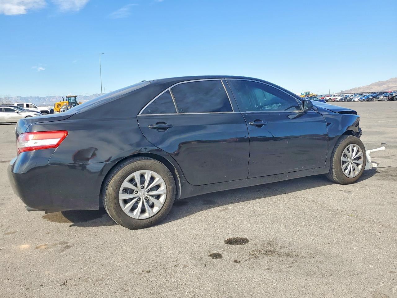 2011 Toyota Camry Base - Image 3