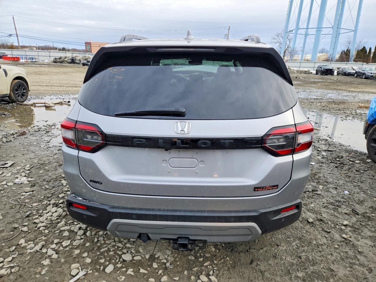 2025 Honda Pilot Trailsport - Фото 6