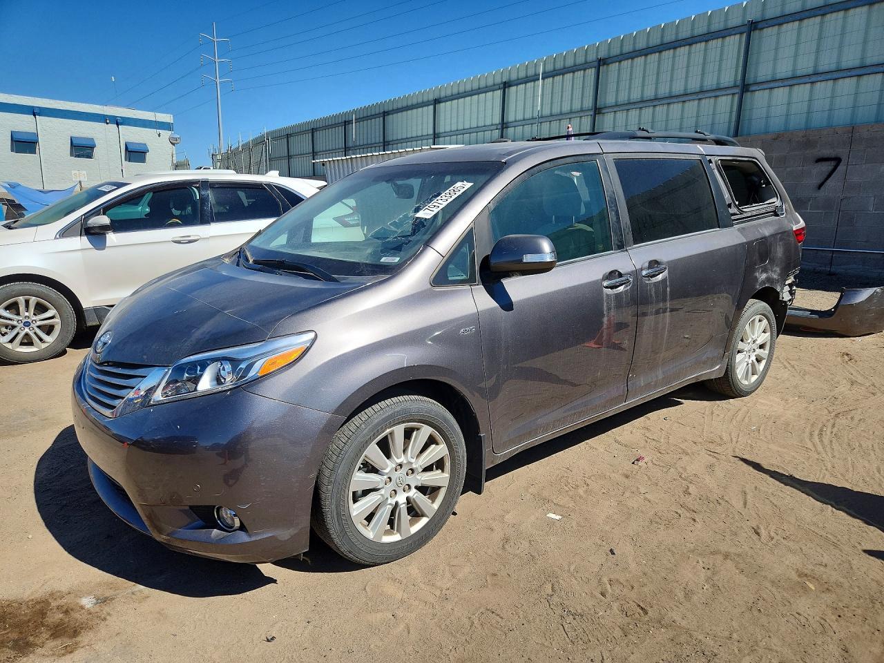 2017 Toyota Sienna Limited 7-Passenger