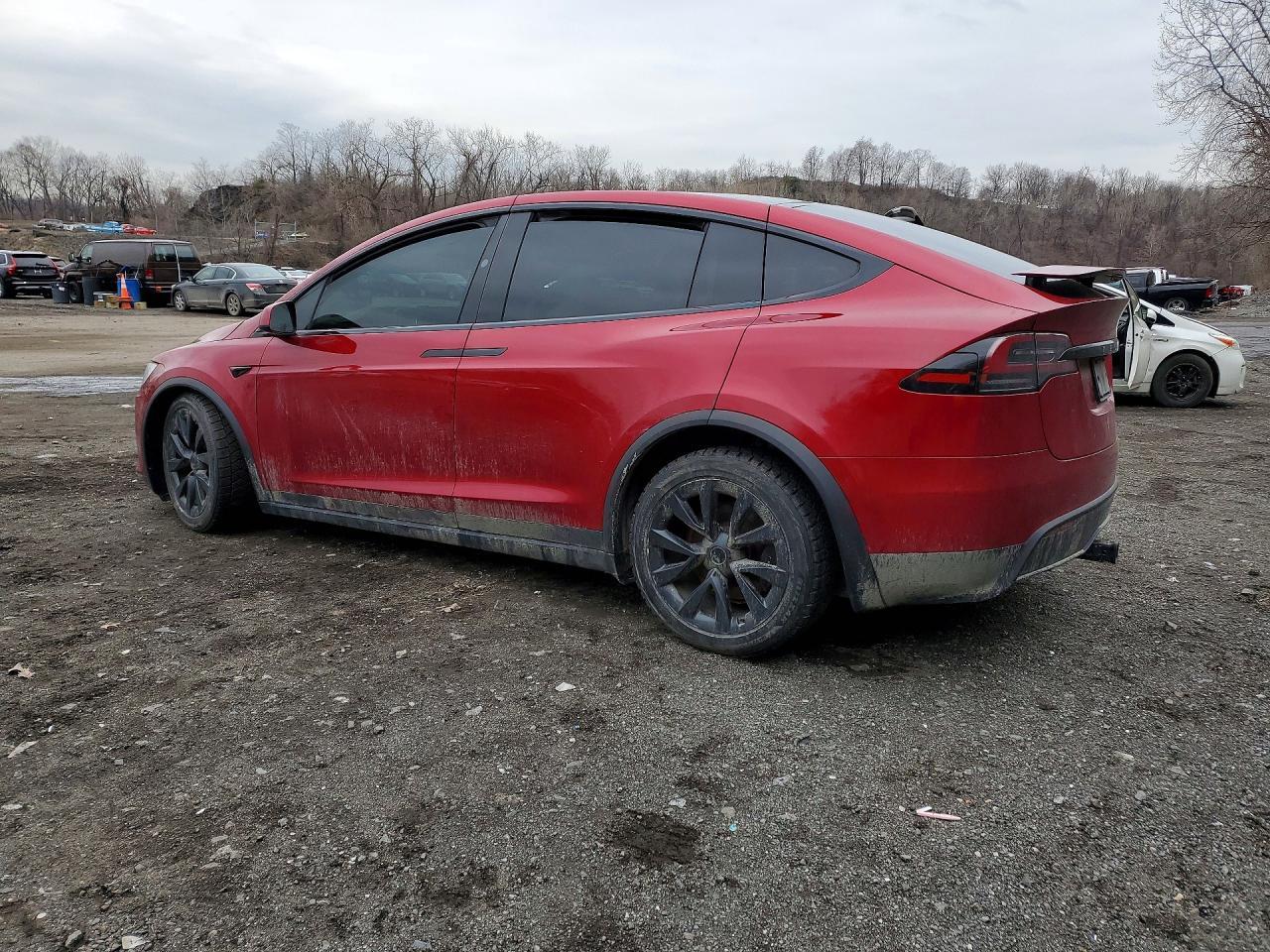 2023 Tesla Model X - Фото 2