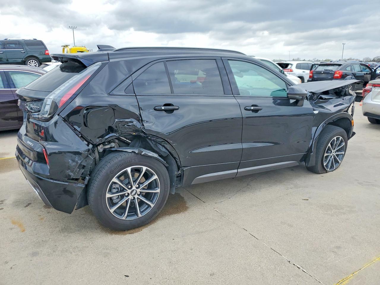 2024 Cadillac Xt4 Sport - Image 3