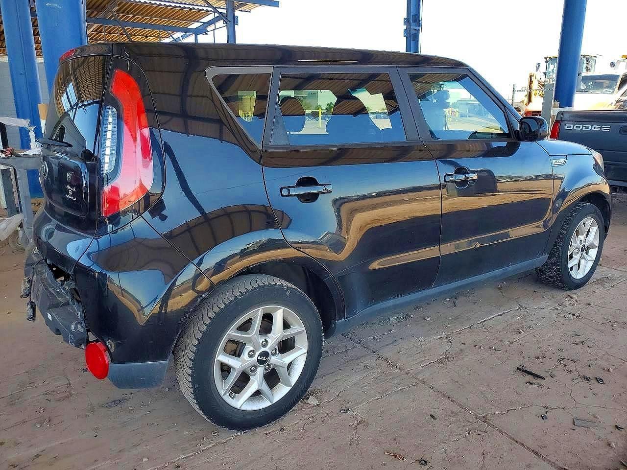 2016 Kia Soul Base - Фото 3