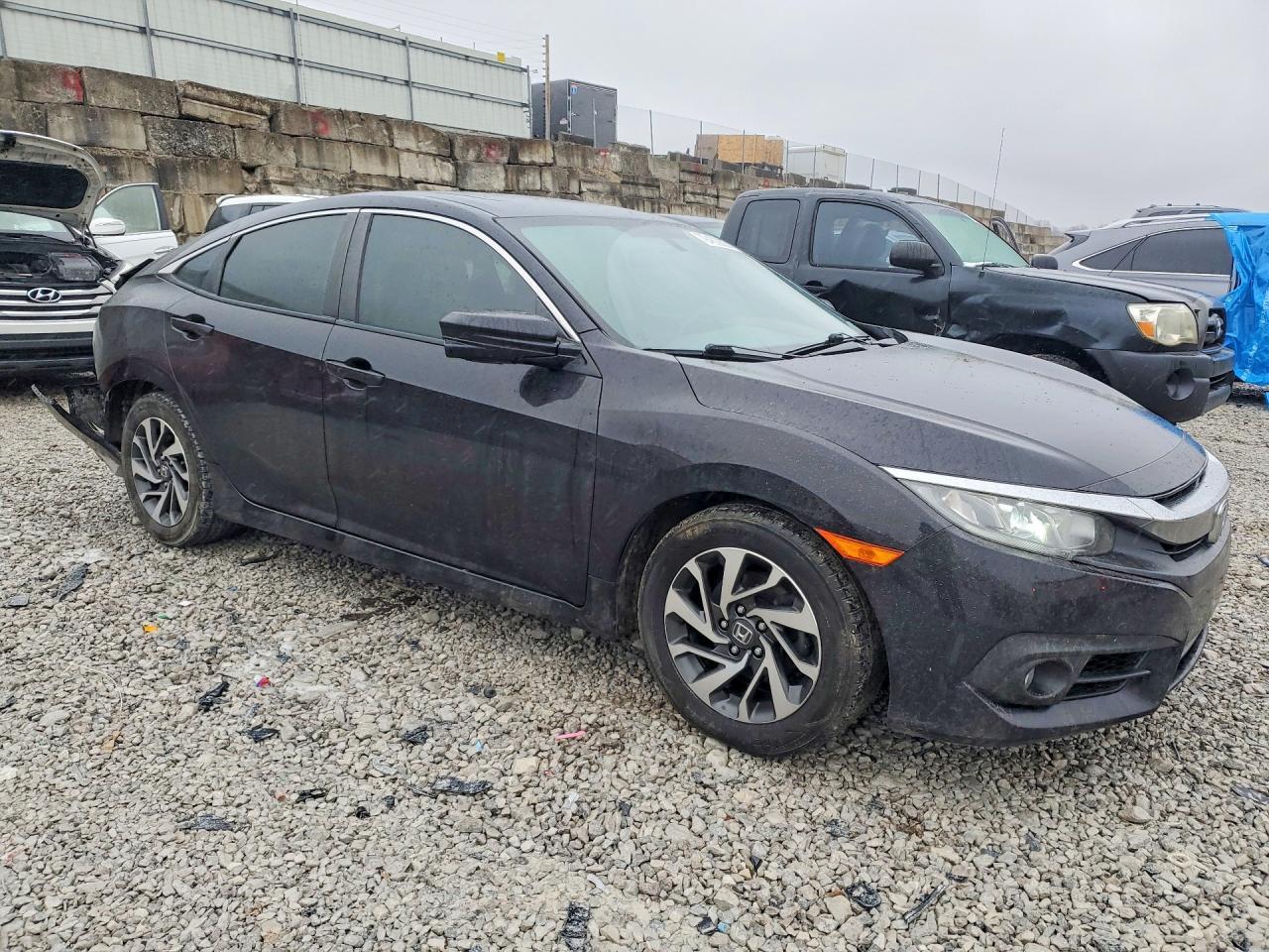 2017 Honda Civic Ex - Фото 4