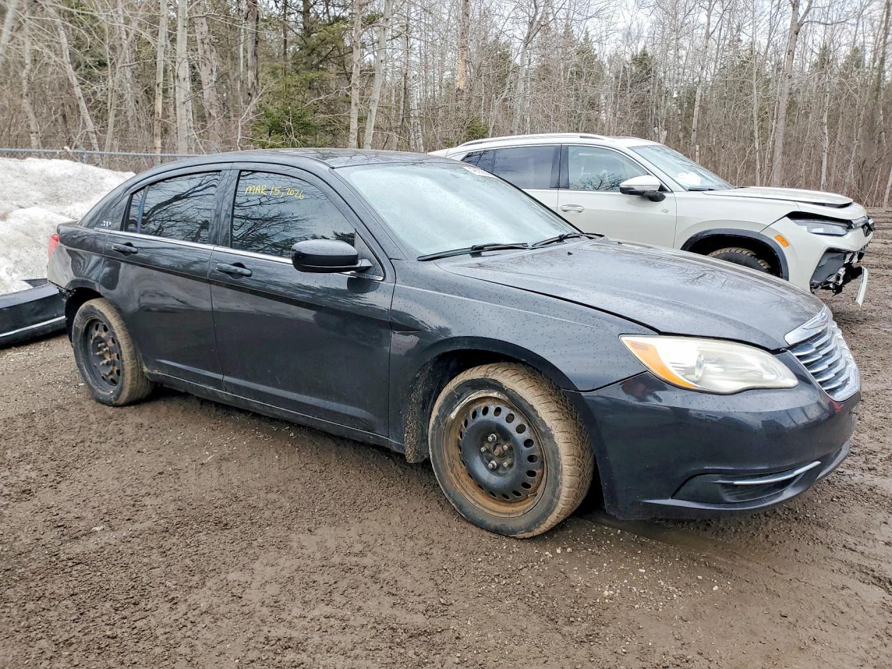 2011 Chrysler 200 Lx - Image 4