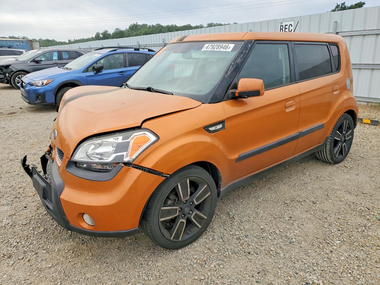 2010 Kia Soul +